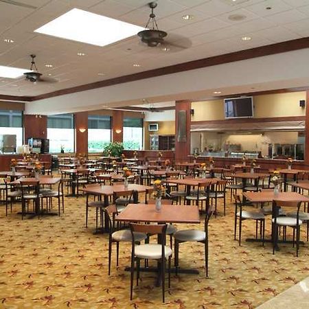 Embassy Suites Cleveland - Downtown Restaurang bild